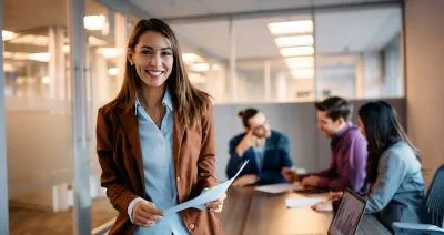 Demonstre expertise sem cair na mesmice em mercados saturados