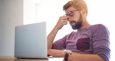 Seu conteúdo do blog compete com a página de vendas?