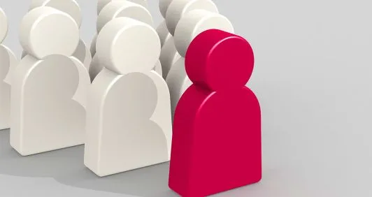 Transformando leads ignorados em clientes B2B de alto valor